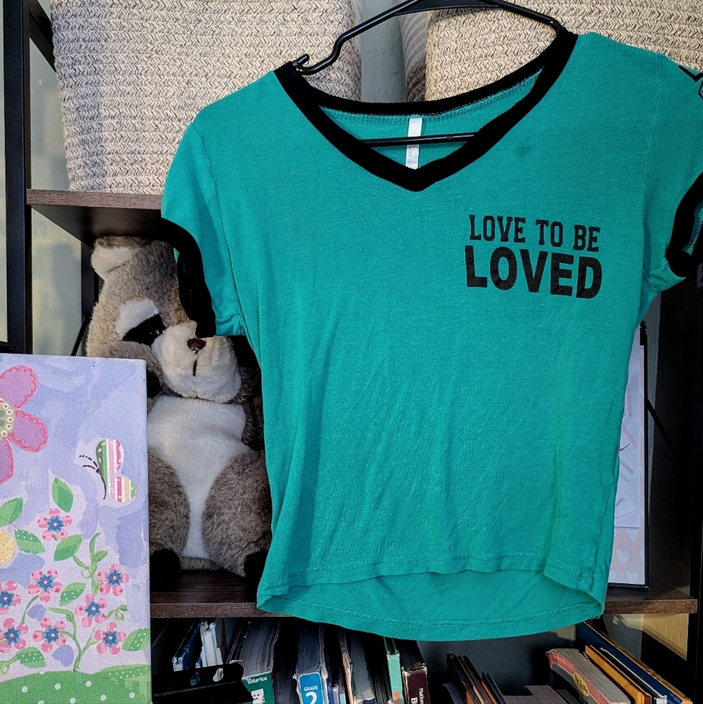 Trendy Love Nation Green and Black Short Sleeve Tee